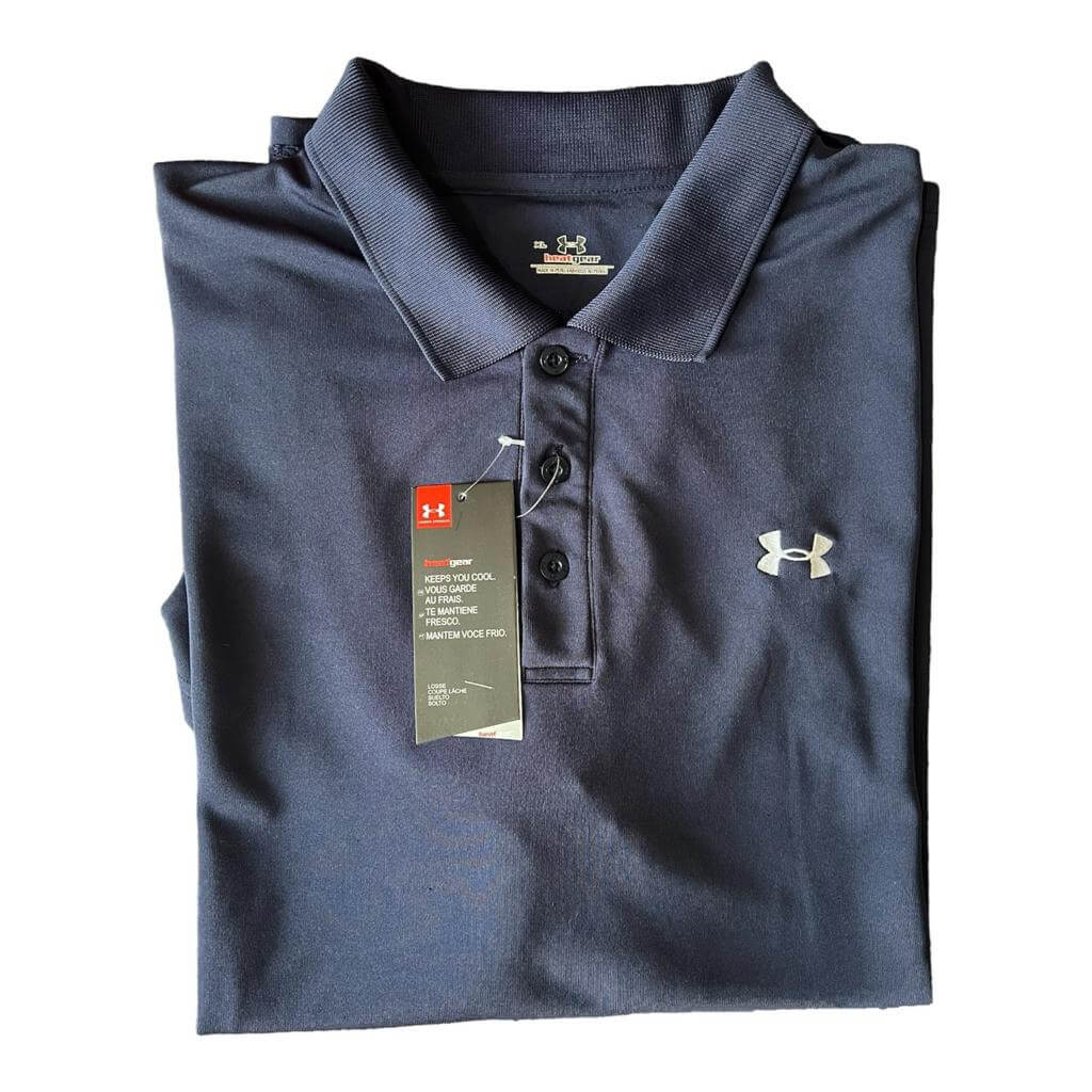 Playera azul marino con cuello